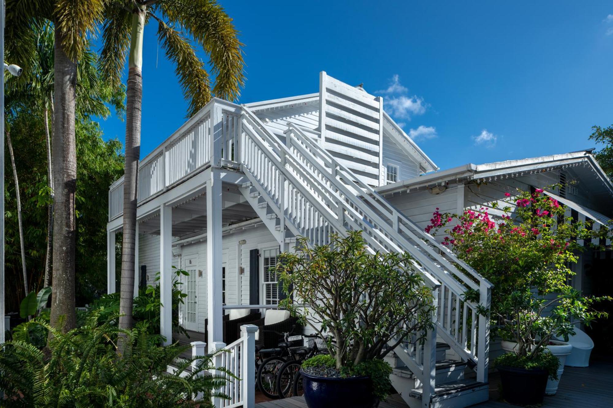 Alexander'S Guesthouse-Adult Exclusive, Lgbtq Friendly Cayo Hueso Exterior foto